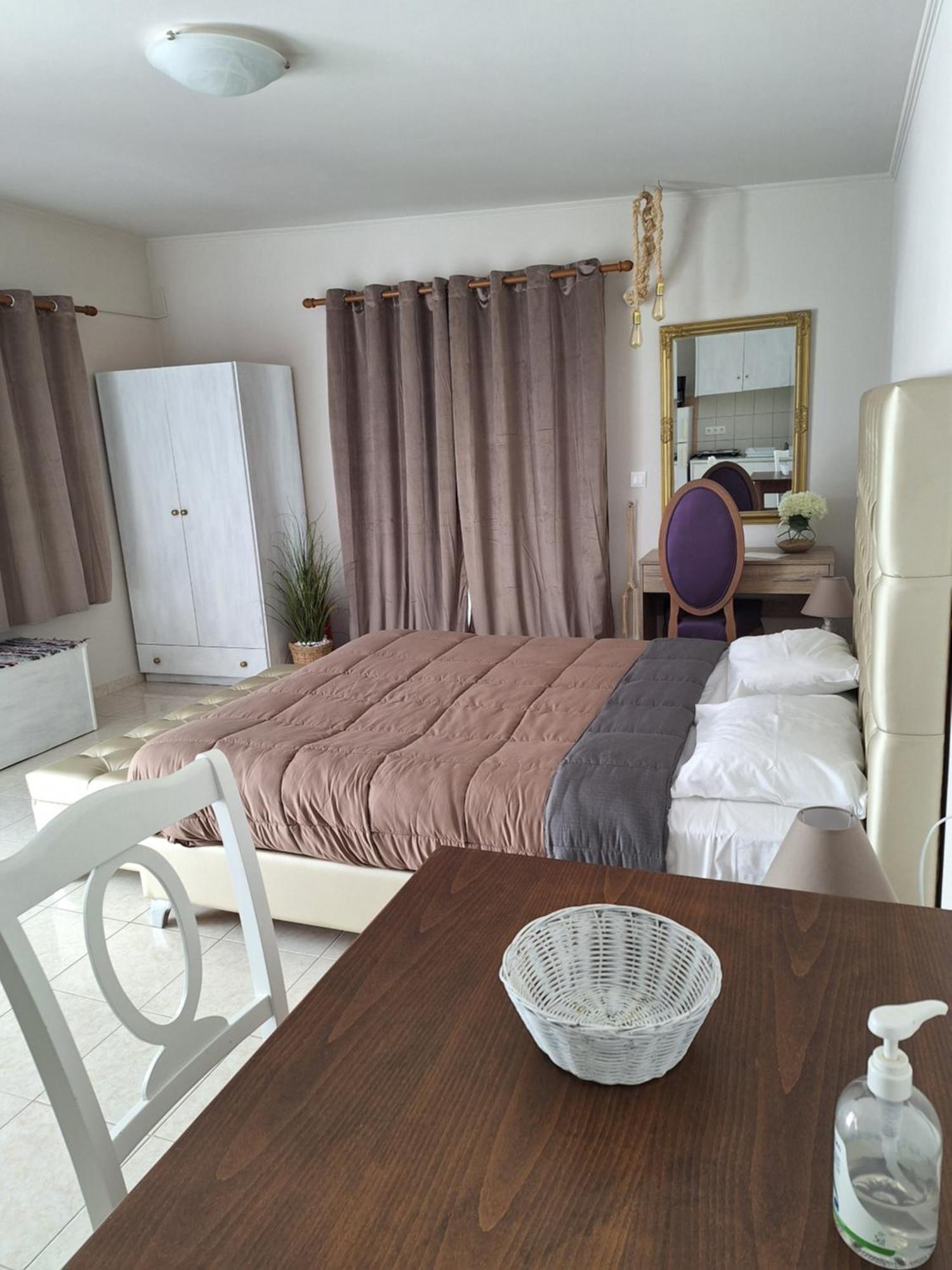 Bay View Apartment Faliraki Room photo