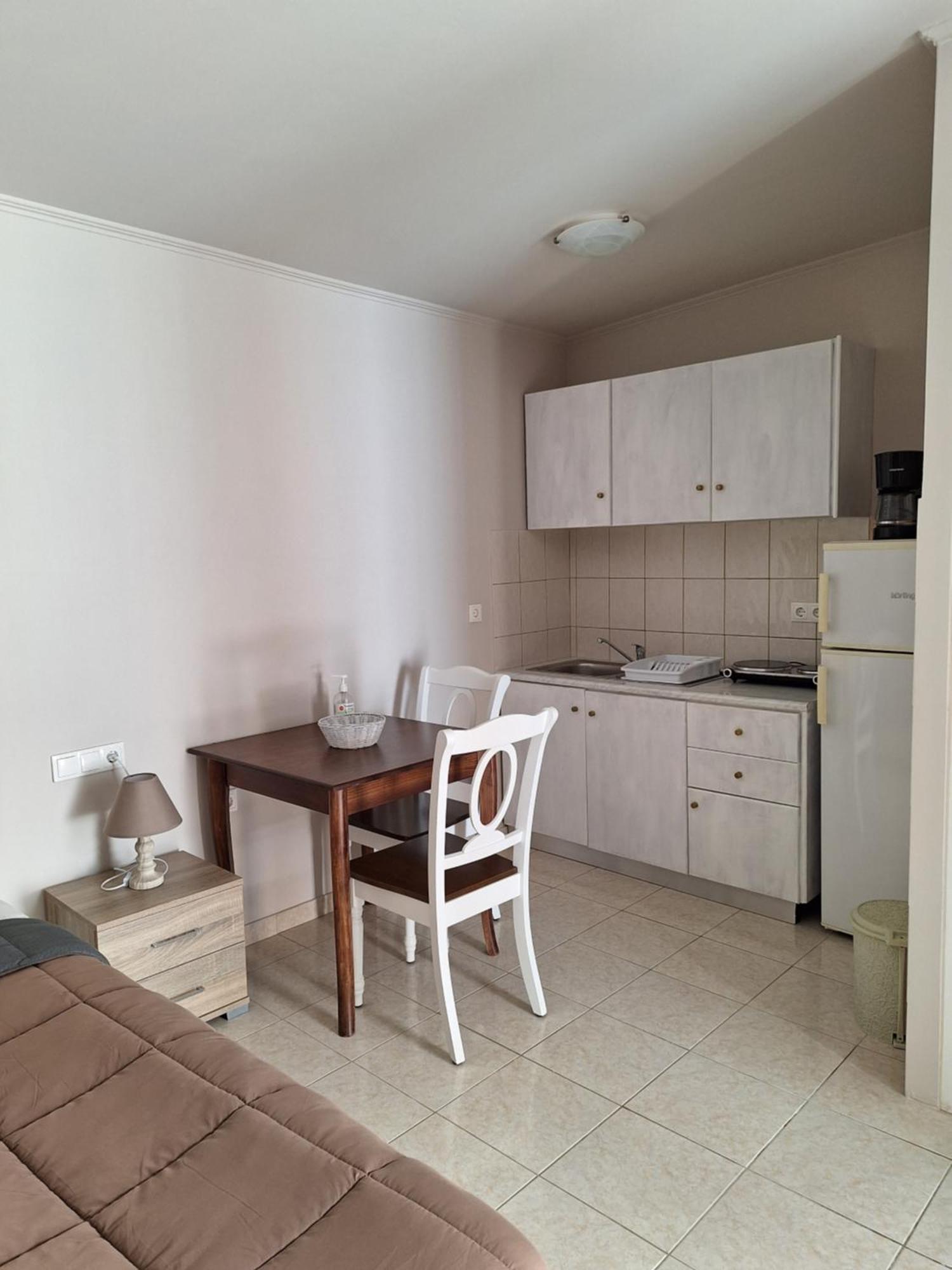 Bay View Apartment Faliraki Room photo