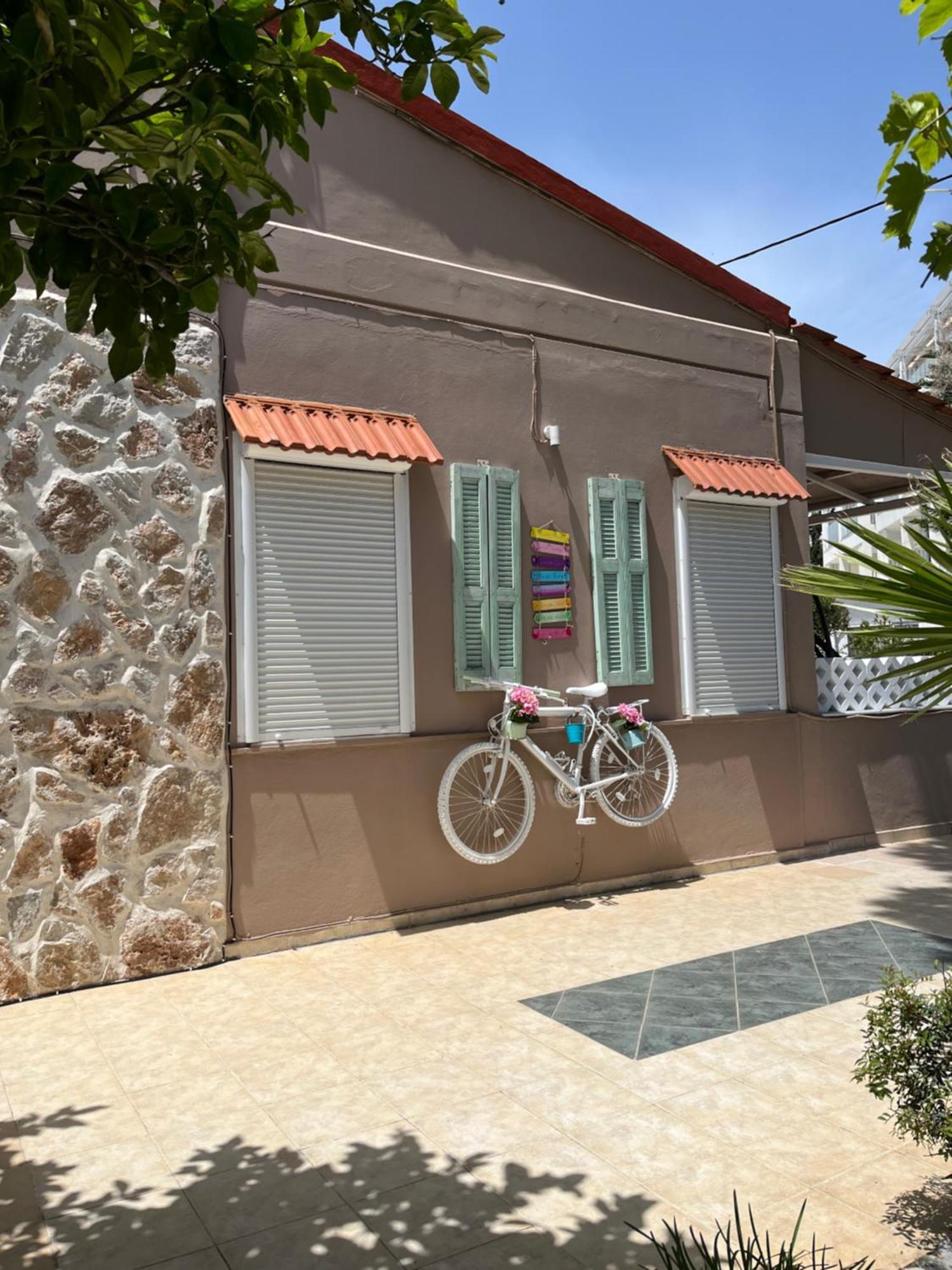 Bay View Apartment Faliraki Exterior photo